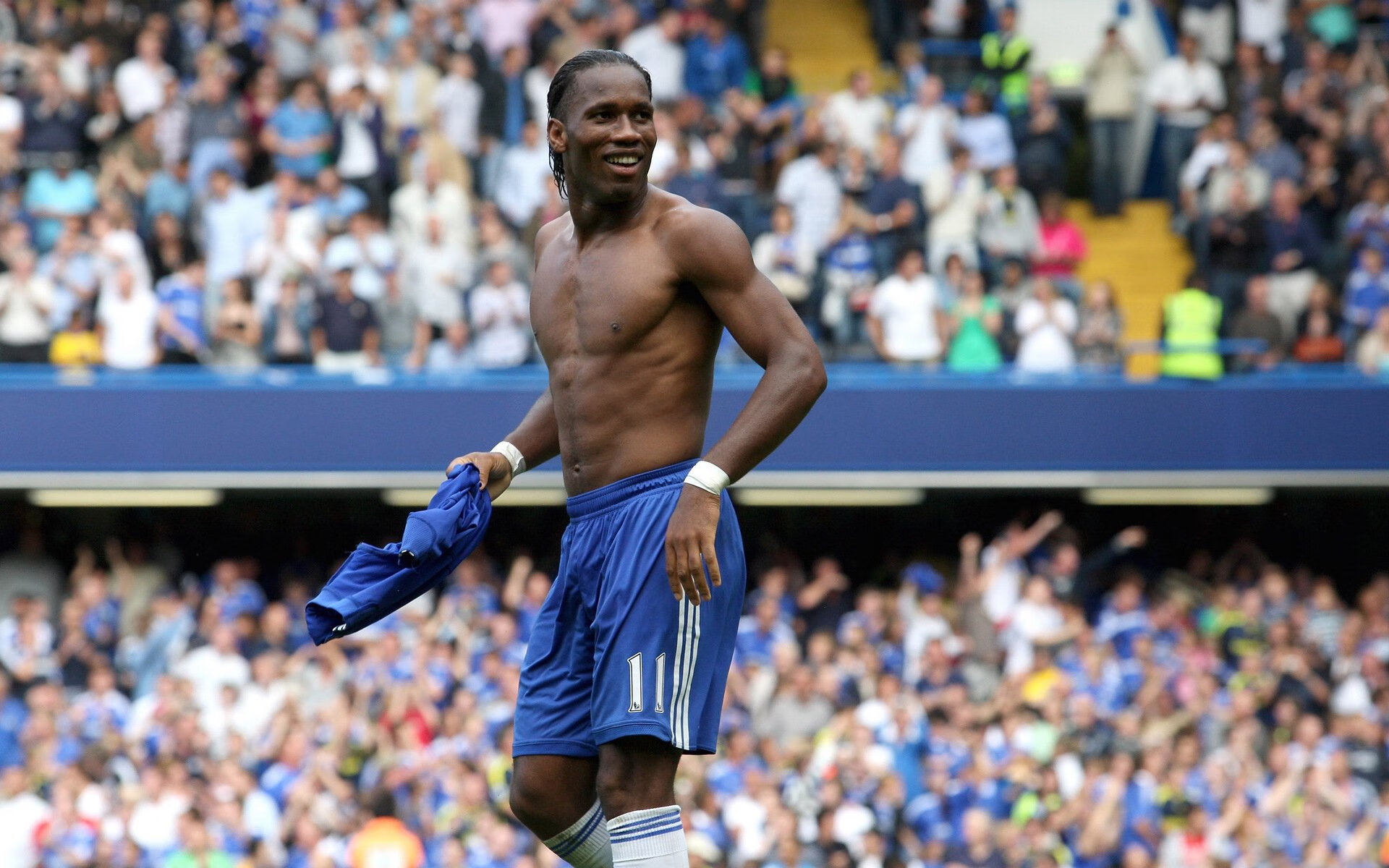 AYX体育-“一场比赛两分钟热血燃起,英雄时刻定格历史”,一场比赛90分钟